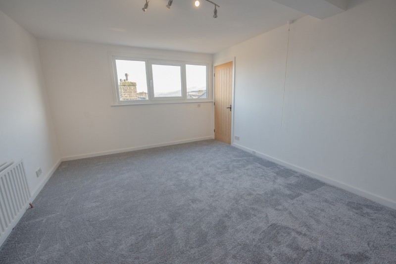 Images for Ryeland Street, Cross Hills