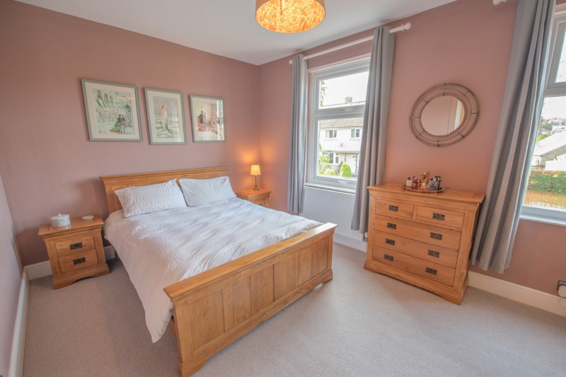 Images for Ryeland Street, Cross Hills