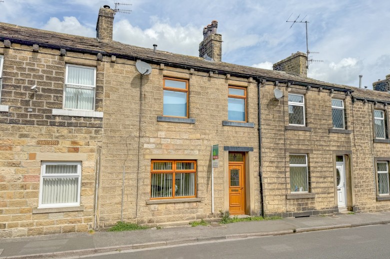 Click the photo for more details of Main Street, Sutton-in-Craven