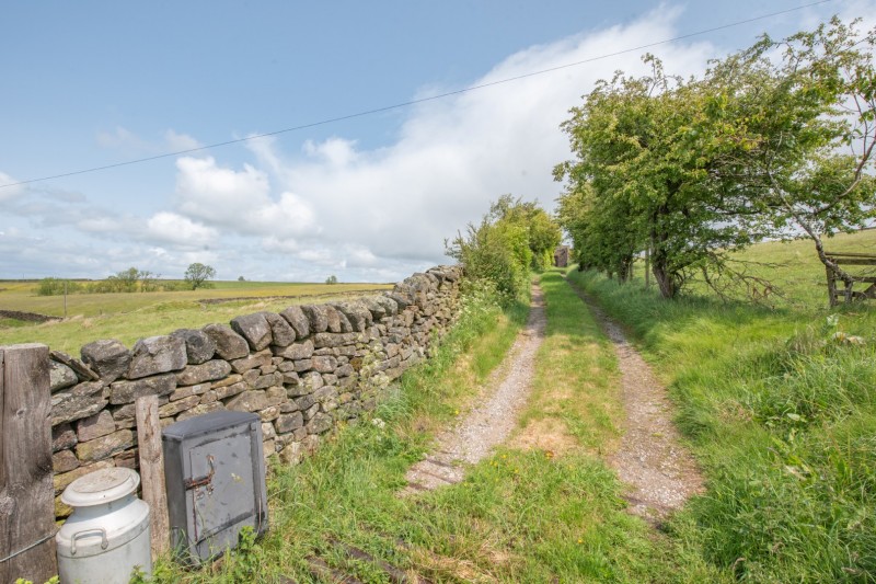 Images for Long Hill End, Cowling