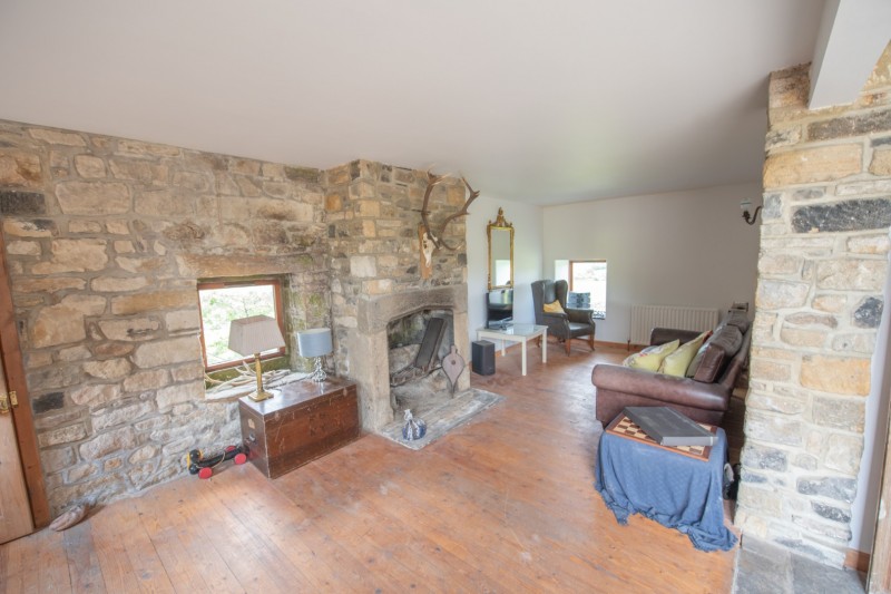 Images for Long Hill End, Cowling