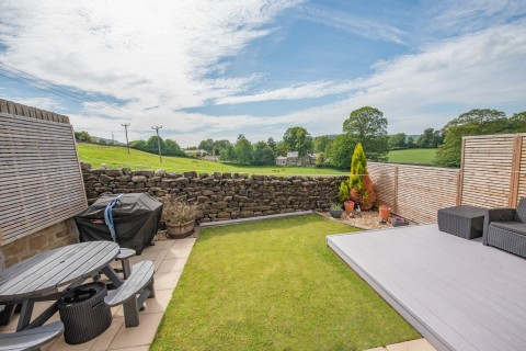 Click the photo for more details of Holly Fold, Eastburn