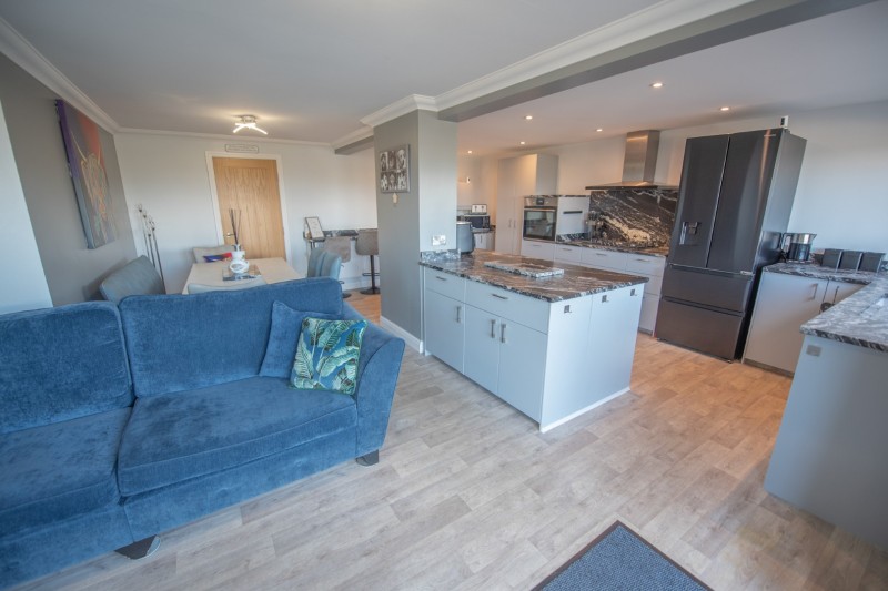 Images for High Pastures, Keighley