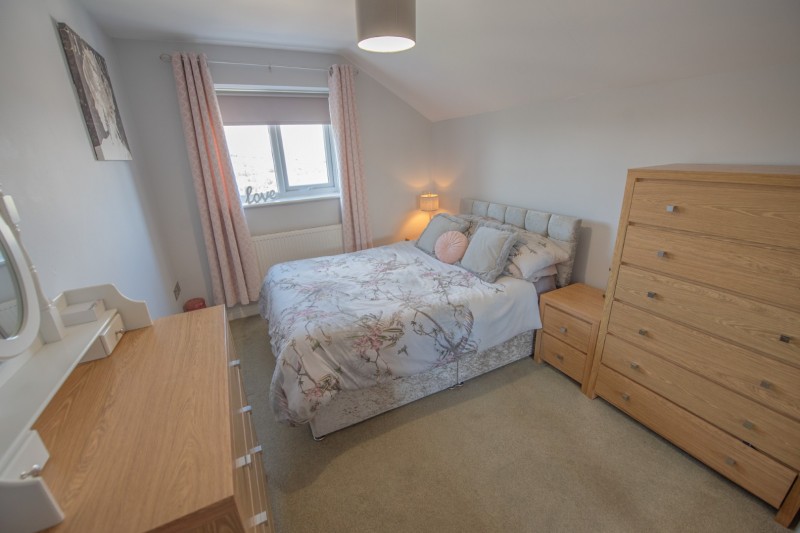 Images for High Pastures, Keighley