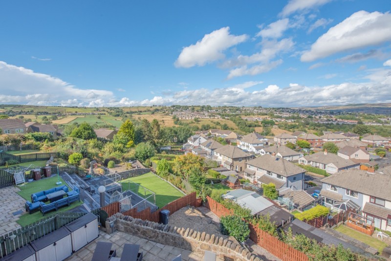 Images for High Pastures, Keighley
