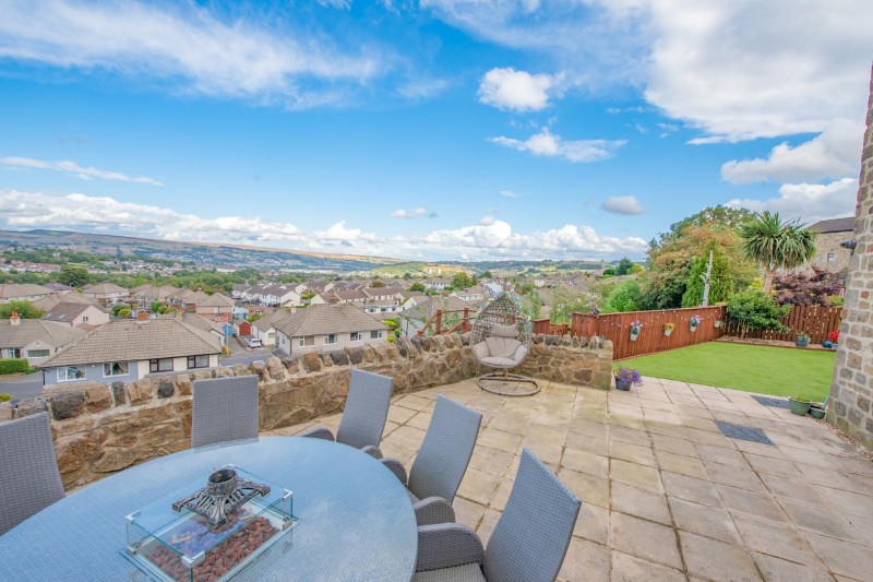Images for High Pastures, Keighley