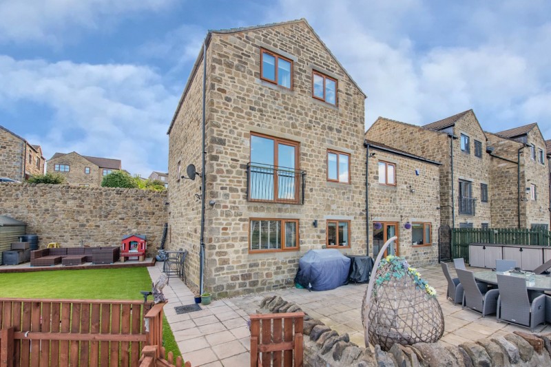 Images for High Pastures, Keighley