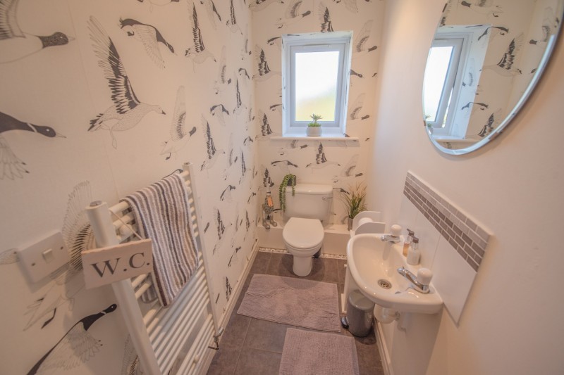 Images for High Pastures, Keighley