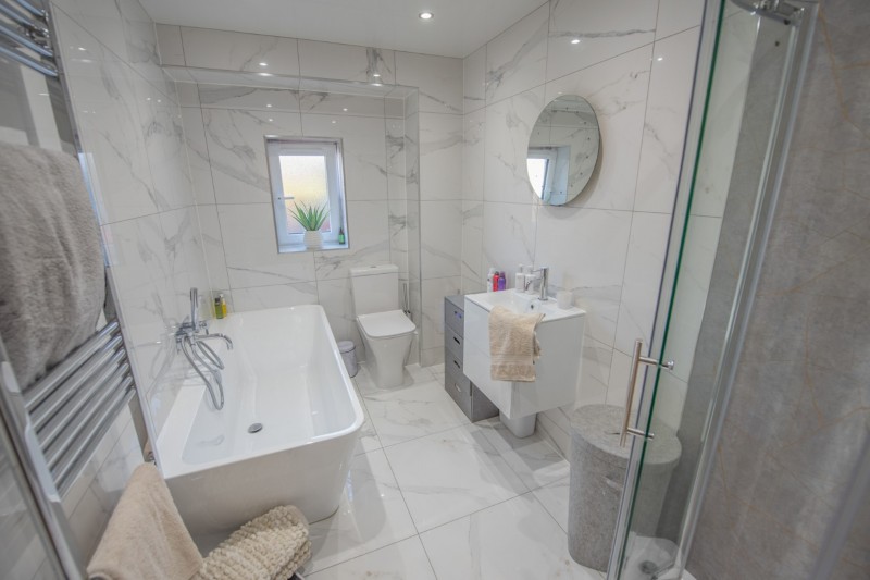 Images for High Pastures, Keighley