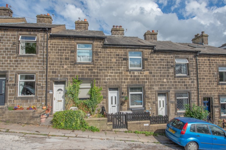 Click the photo for more details of Higher Hartley Street, Glusburn