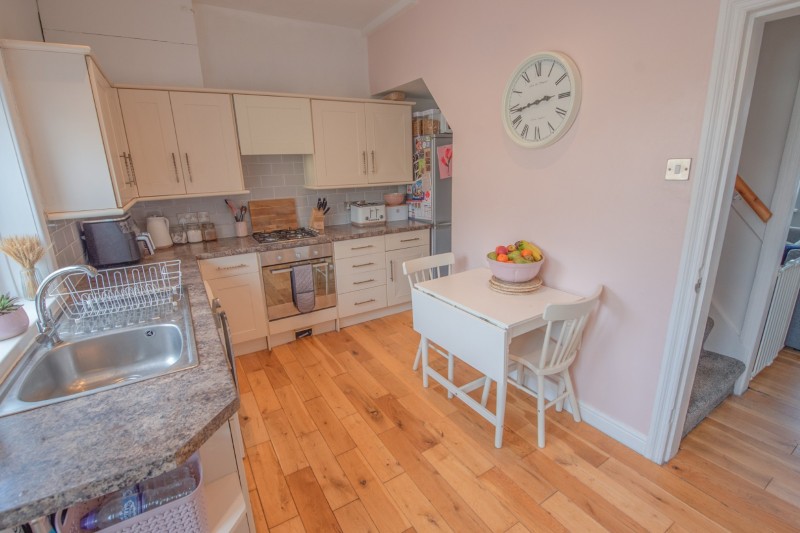 Images for Higher Hartley Street, Glusburn