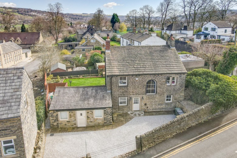 Click the photo for more details of Green Head Lane, Utley