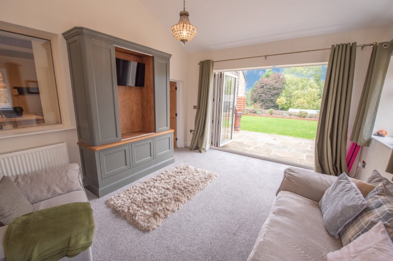 Images for Green Head Lane, Utley