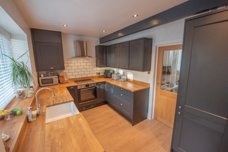 Images for Wheatlands Lane, Cross Hills