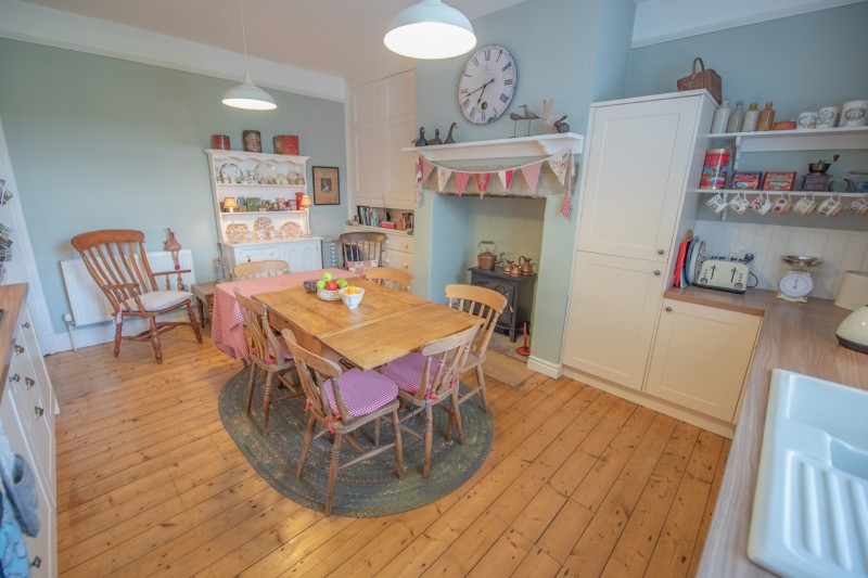 Images for St. Andrews Terrace, Cross Hills