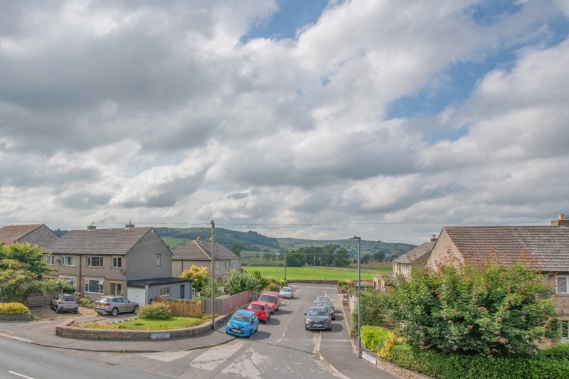 Images for St. Andrews Terrace, Cross Hills
