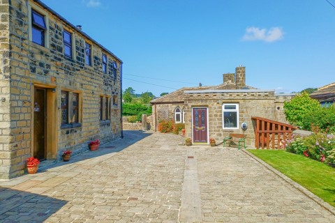Click the photo for more details of & 51 Bridge Street, Oakworth
