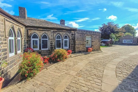 Click the photo for more details of & 51 Bridge Street, Oakworth