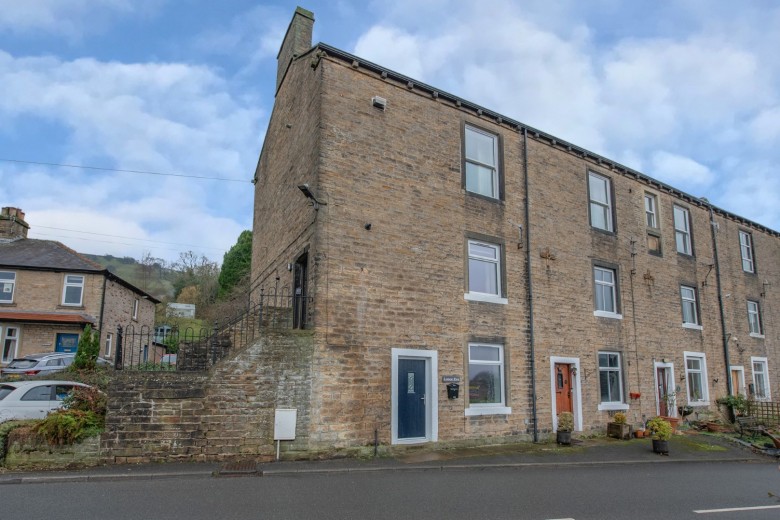 Click the photo for more details of Oddfellows Houses, 8 Oddfellows Houses, Cononley