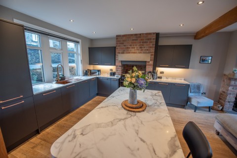 Click the photo for more details of Bank Road, Cross Hills