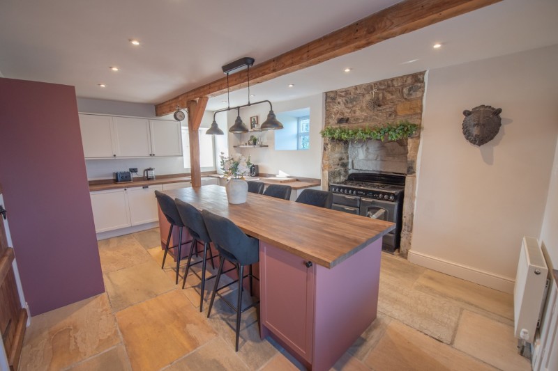 Images for Bogthorn, Oakworth