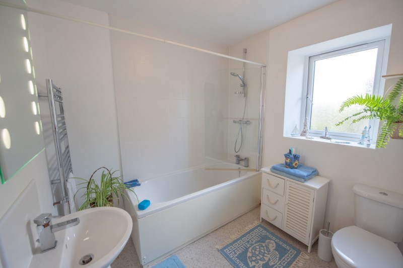 Images for Main Road, Eastburn