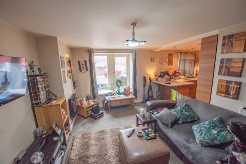 Click the photo for more details of Brigg Mount, Main Street, Cross Hills