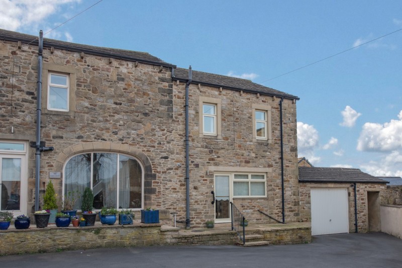Images for Fernbank House, 2 Park Road, Cross Hills