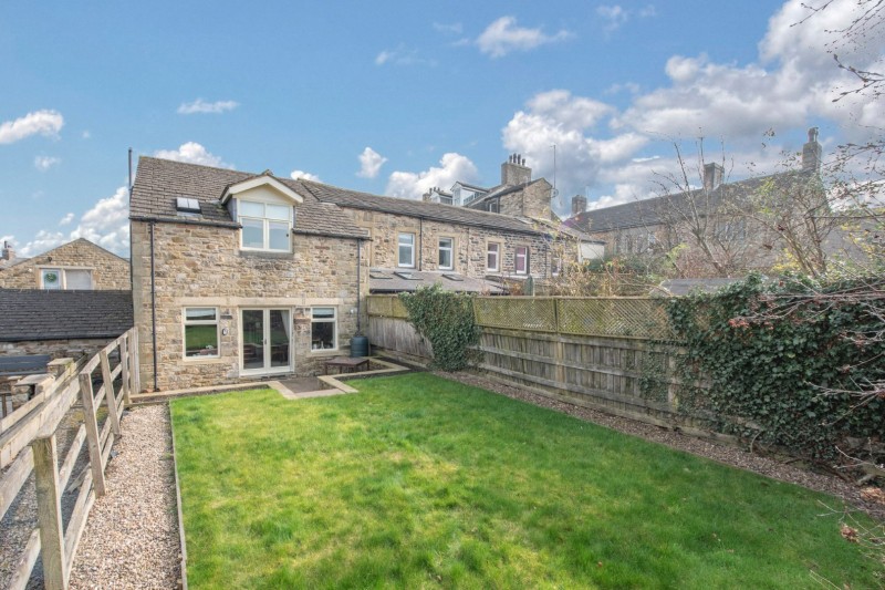 Images for Fernbank House, 2 Park Road, Cross Hills