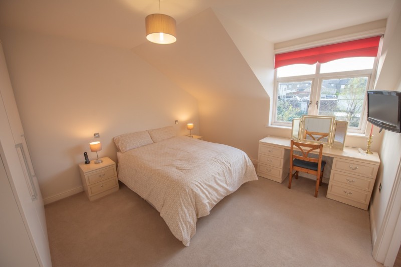 Images for Fernbank House, 2 Park Road, Cross Hills