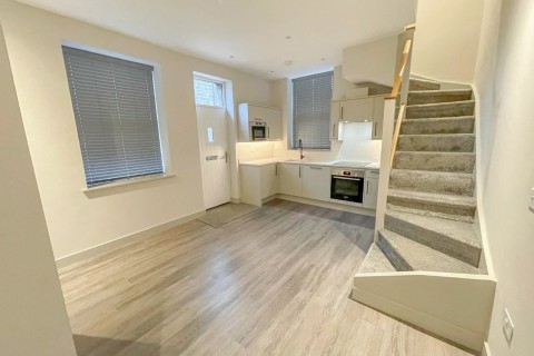 Click the photo for more details of Campbell Street, Cross Hills