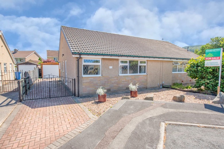 Click the photo for more details of Meadow Lea, Sutton-in-Craven