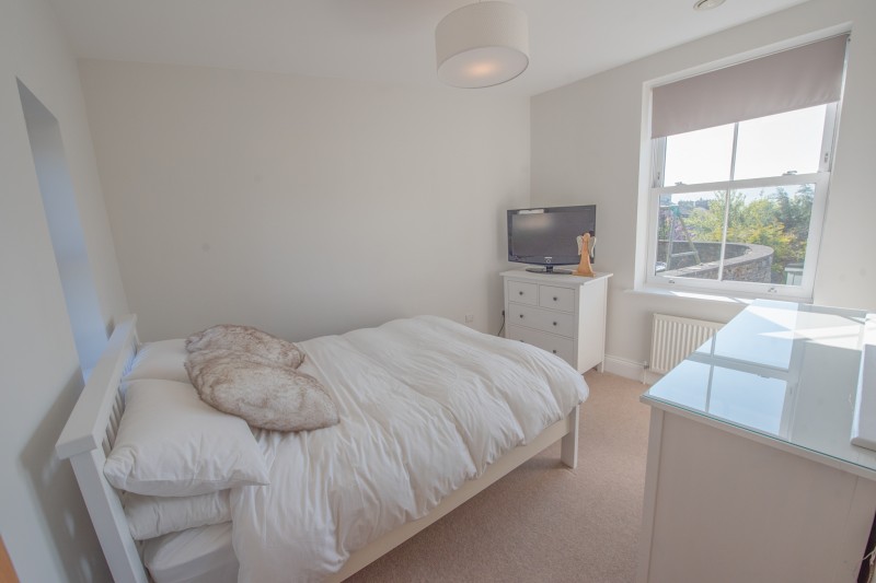 Images for South View, Farnhill