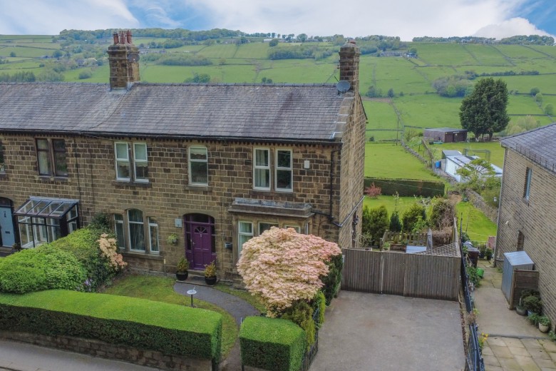 Click the photo for more details of West Lane, 90 West Lane, Haworth
