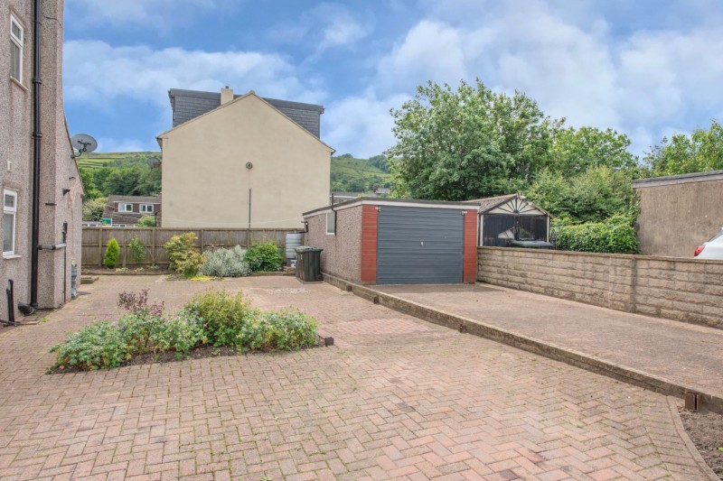 Images for Lyon Road, Eastburn