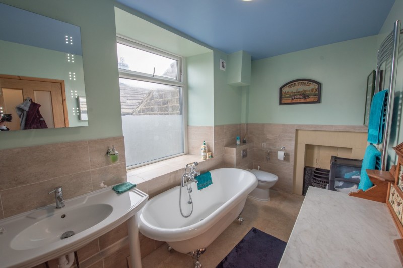 Images for & 39A Main Street, Cross Hills