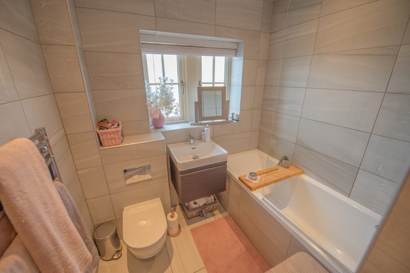 Images for Holly Fold, Eastburn
