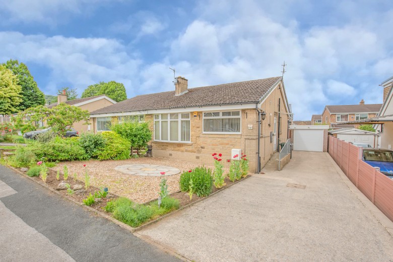 Click the photo for more details of Currer Walk, Steeton