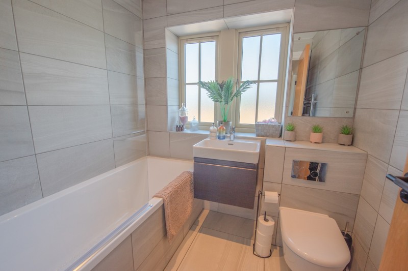 Images for Holly Fold, Eastburn