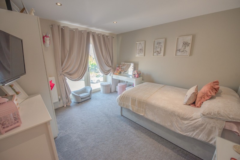 Images for Holly Fold, Eastburn