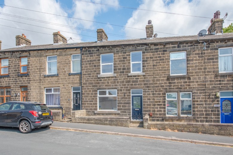 Click the photo for more details of Ryeland Street, Cross Hills