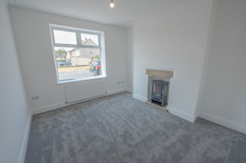 Images for Ryeland Street, Cross Hills