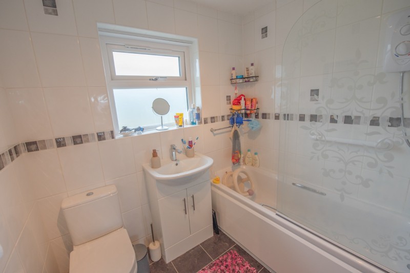 Images for Cornwall Avenue, Silsden