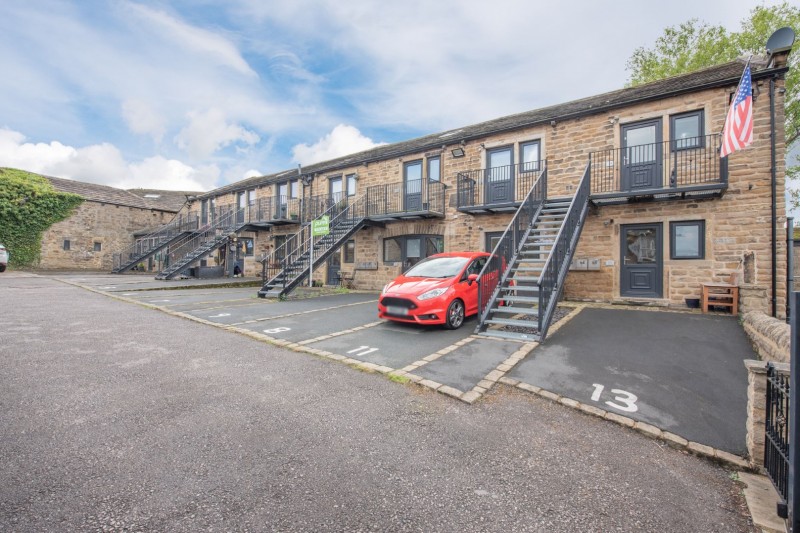 Images for Brigg Mount, Park Road, Cross Hills