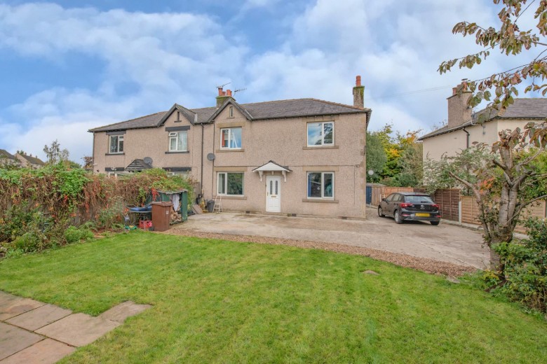 Click the photo for more details of Skipton Road, Gargrave
