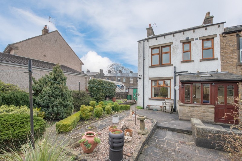 Images for Ryeland Street, Cross Hills