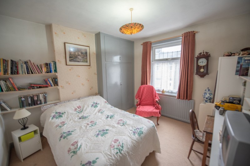 Images for Ryeland Street, Cross Hills